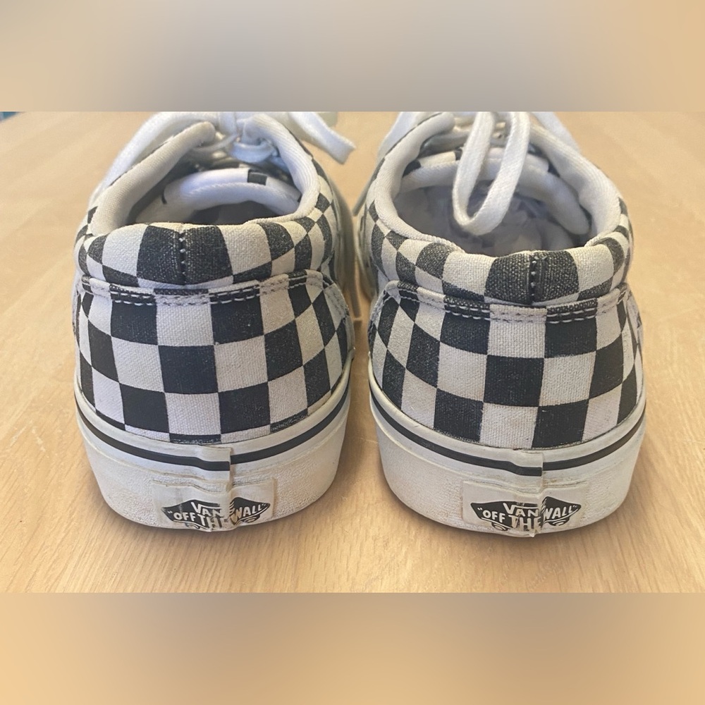Vans Black/White Women 9.5 Checkered Off The Walk Lace-up Skate Sneakers - Picture 4 of 6
